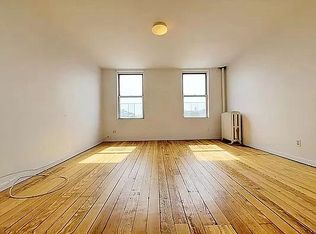 943 Metropolitan Ave APT 3L, Brooklyn, NY 11211