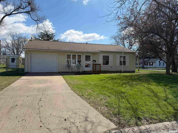 1471 Russell Ave, Galesburg, IL 61401