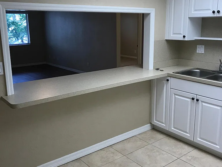 3805 S School Ave #2 — Photo 8