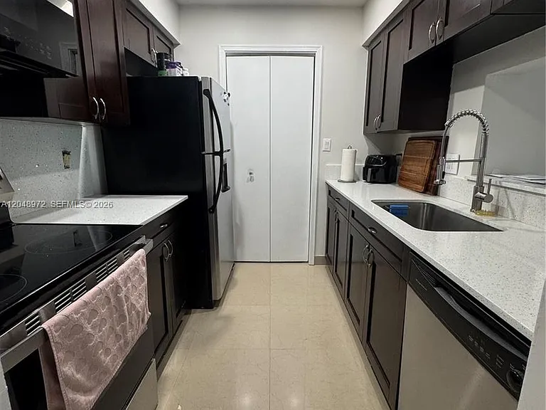 733 Riverside Dr #1236 — Photo 8