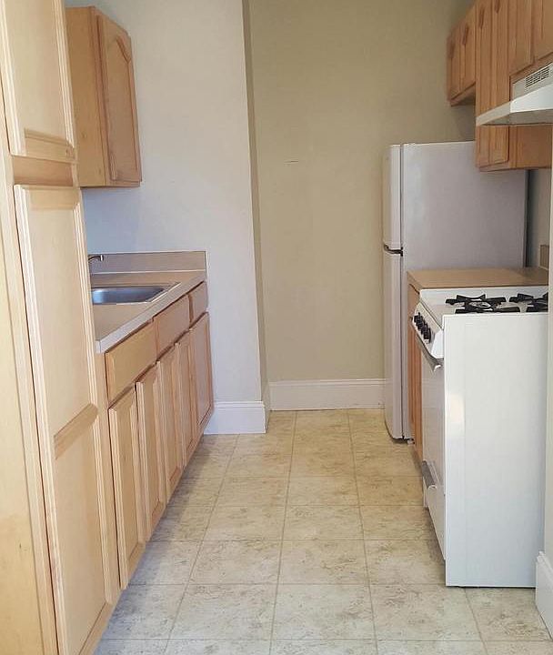 1st image of 536-550 14th St #303