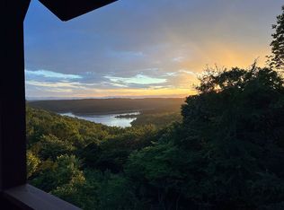 135 Raccoon Ridge Rd, Mountain Home, AR 72653