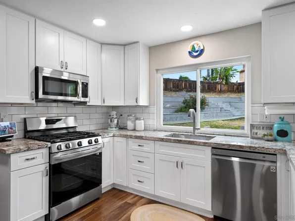 10424 Nubbin Ct, Santee, CA 92071