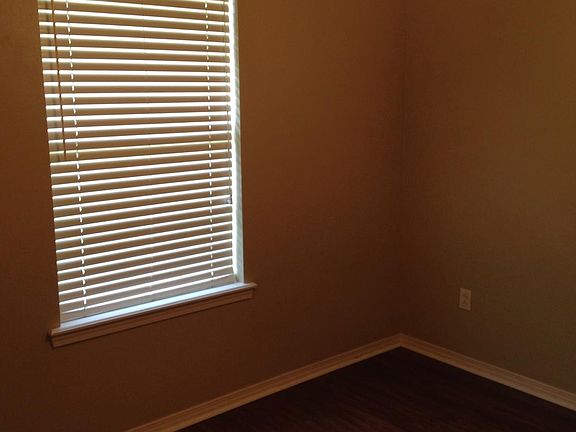5th image of 111 Northridge Dr