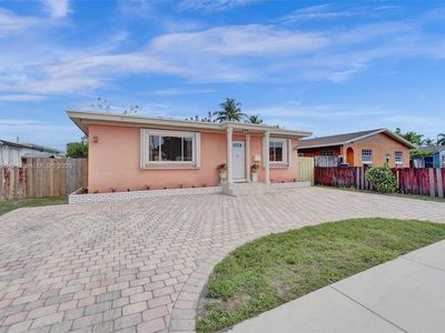 2435 Wilson St, Hollywood, FL, 33020