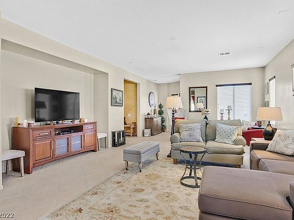 4th image of 3042 Tara Murphy Dr