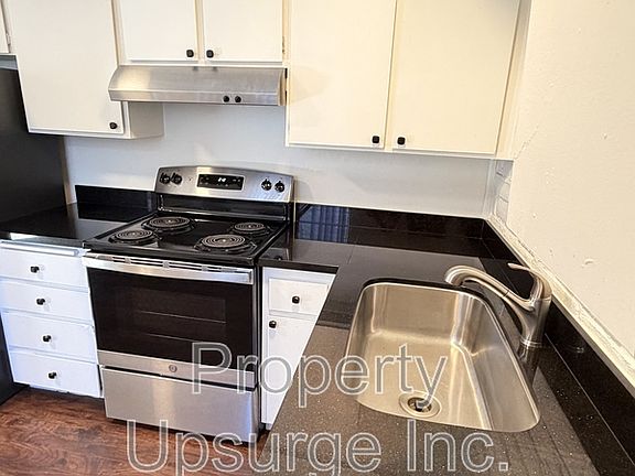 5th image of 330 Bird St #25