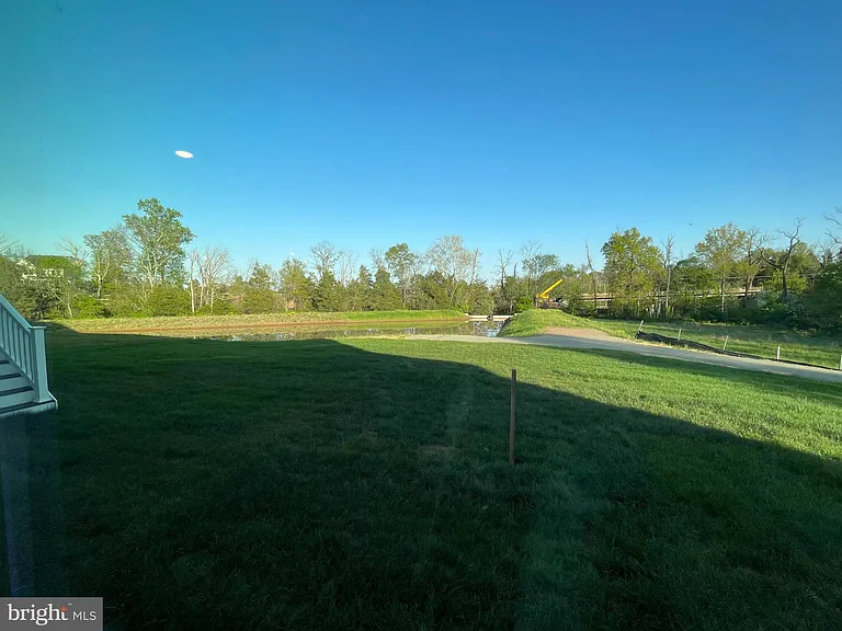 23324 Hastings Ridge Ct — Photo 43
