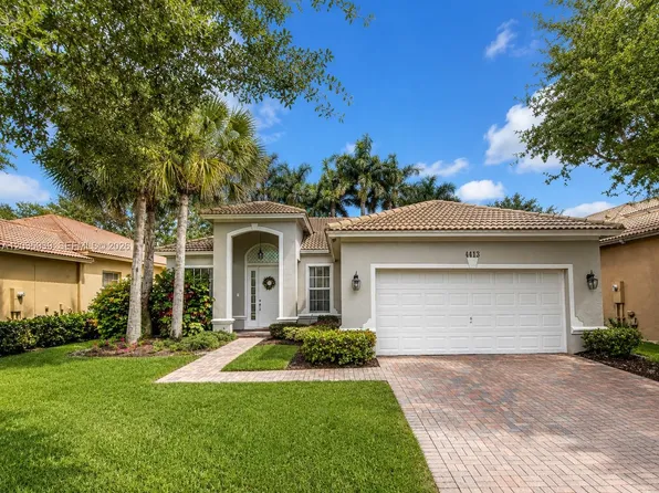 4413 W Whitewater Ave, Fort Lauderdale, FL 33332
