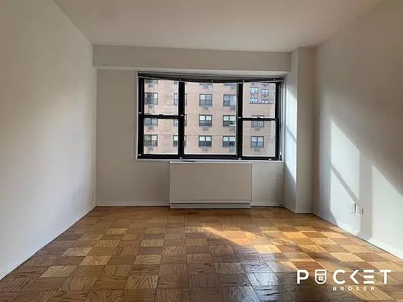 4th image of 345 E 80th St APT 10G