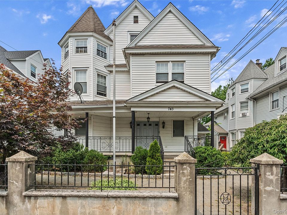 1st image of 743 Palisade Avenue