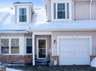 24 Pizzullo Rd, Hamilton, NJ 08690