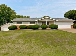 4003 Kathleen Pl, Saint Peters, MO