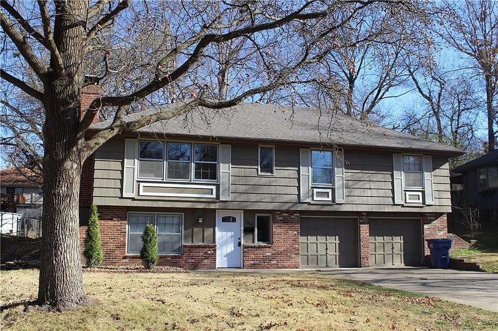 7313 Hardy Ave, Raytown, MO 64133 Zillow