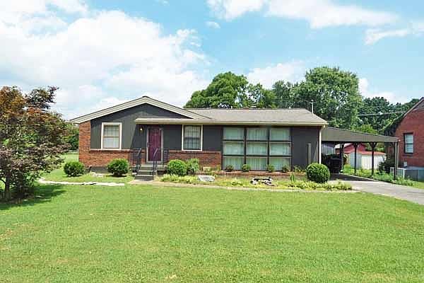 1st image of 2106 Jade Dr