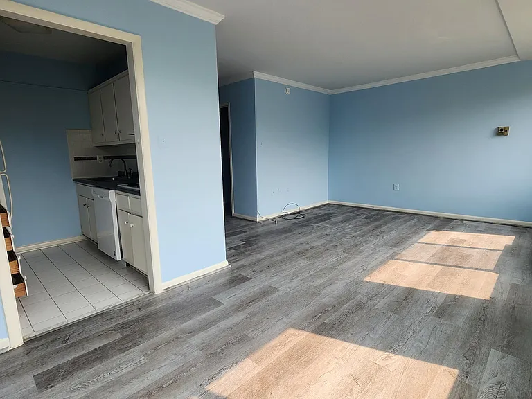 10401 Grosvenor Pl #724 — Photo 17
