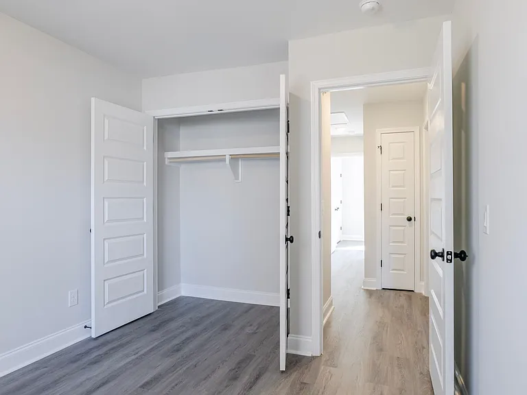 1054 Serenity Ln — Photo 13