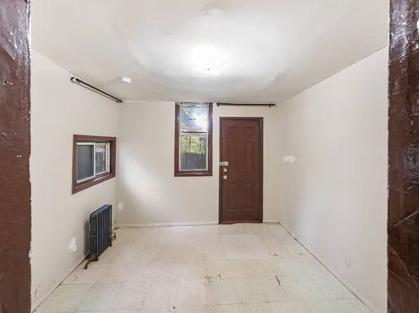 73 Virginia Avenue image 10 of 28