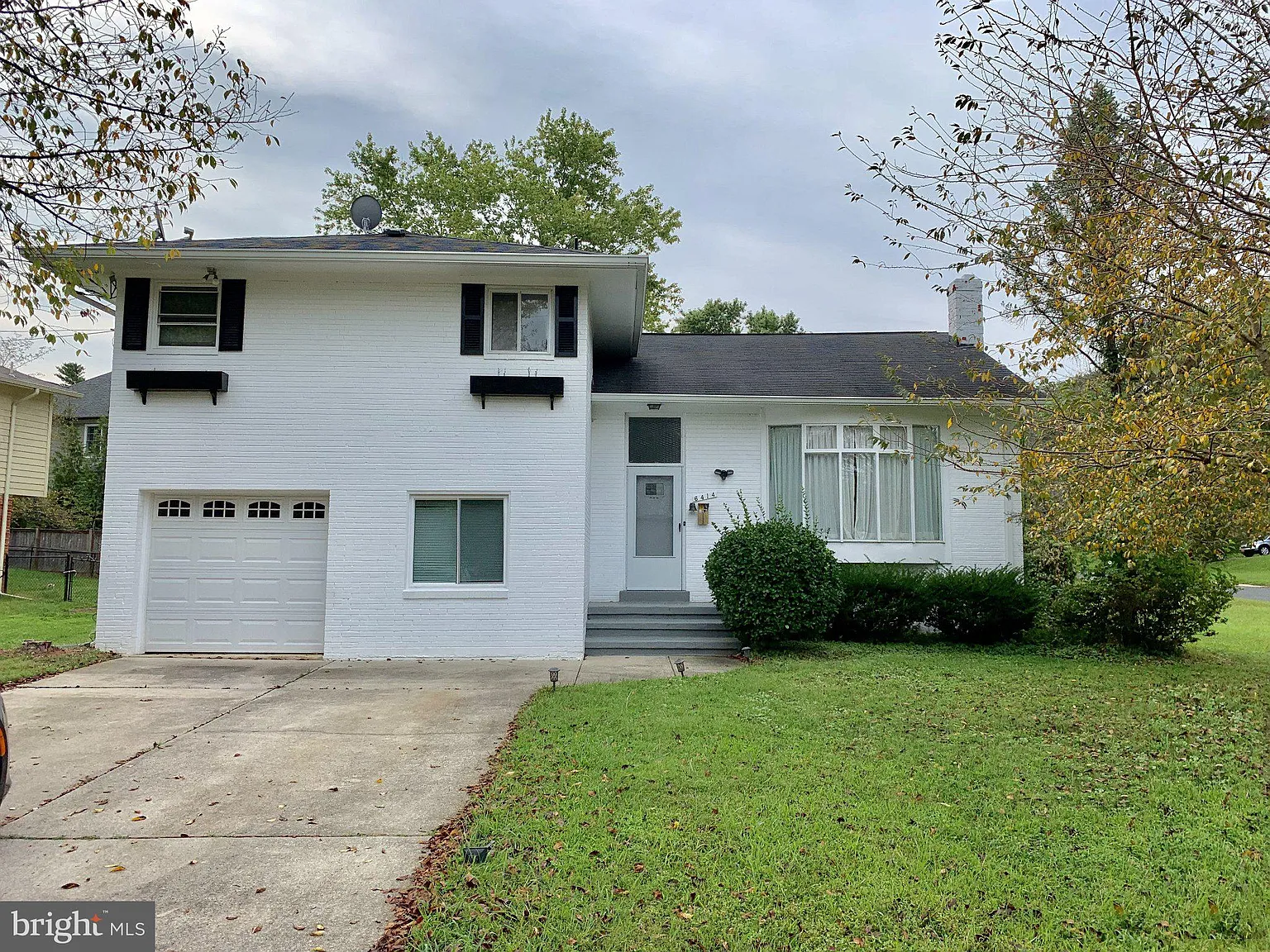 4 bed, 3.0 bath, 2182 sqft, $3,950 — Photo 1