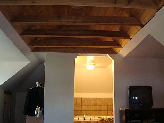 Cedar Ceiling in Master Suite
