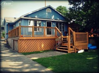 13010 Cussewago Dr, Fenton, MI 48430