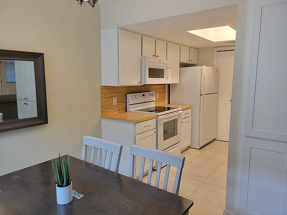 3rd image of 1401 Camp Craft Rd APT C