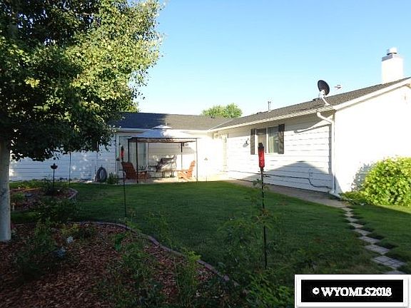 3rd image of 363 S Iowa Ave