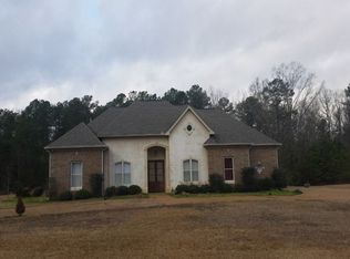 120 Levon Owens Rd, Raymond, MS 39154