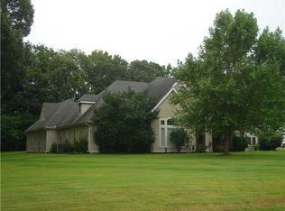 90 Chris Joe Rd, Oakland, TN 38060