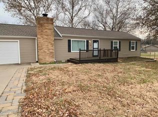 3240 SW Burlingame Rd, Topeka, KS 66611