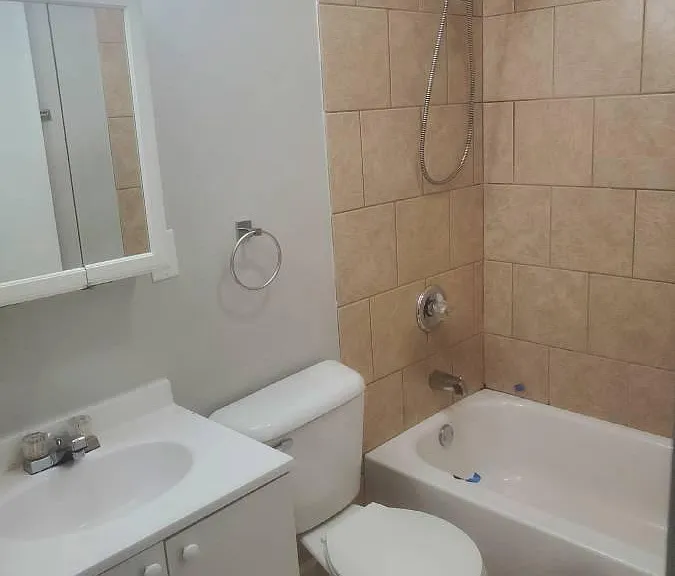 756 Clinton St — Photo 5