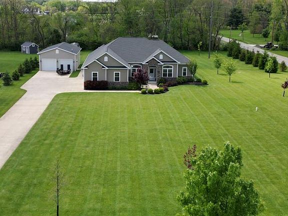 4th image of 181 Stone Valley Dr