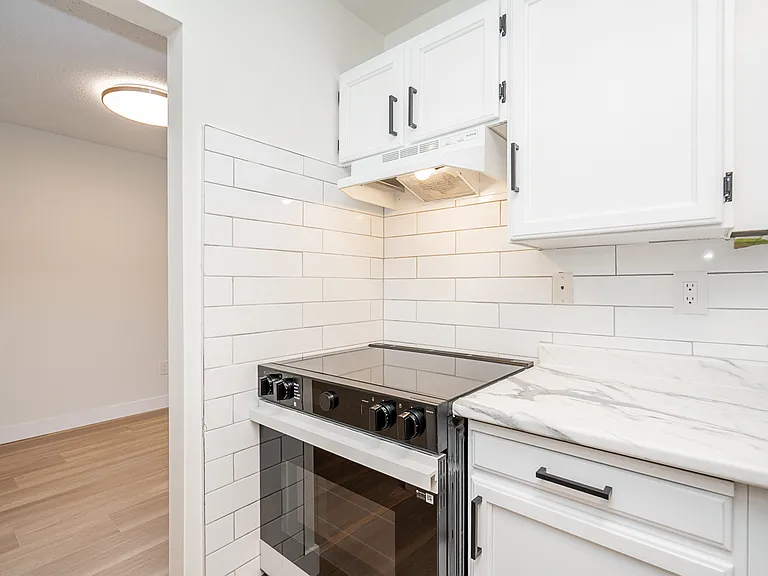 7631 Steveston Hwy #208 — Photo 18