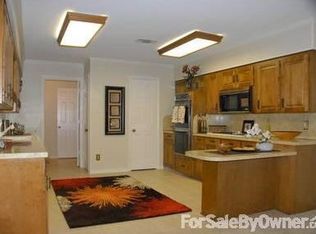 523 Wildewood Dr, Chandler, TX 75758