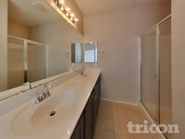 1795 W Matthews Dr — Photo 8