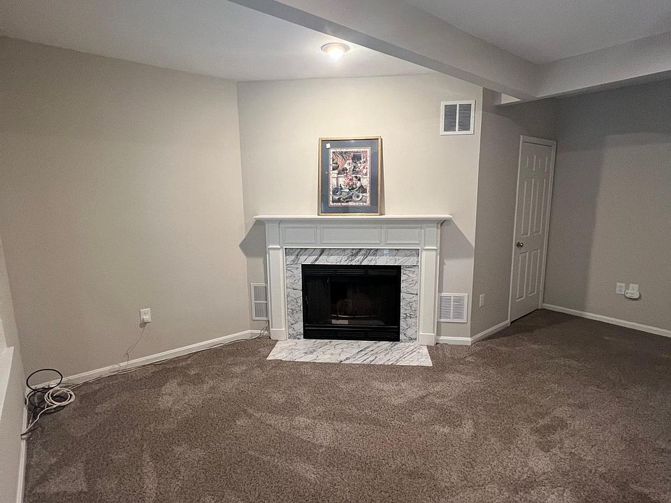1st image of 8 Torrance Ct
