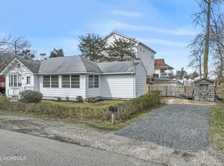 17 Starboard St, Beachwood, NJ 08722