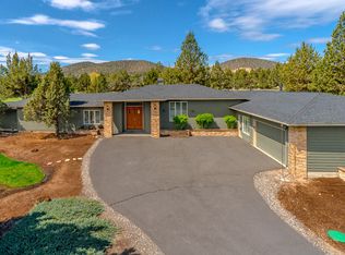 1421 Harrier Ct, Redmond, OR 97756