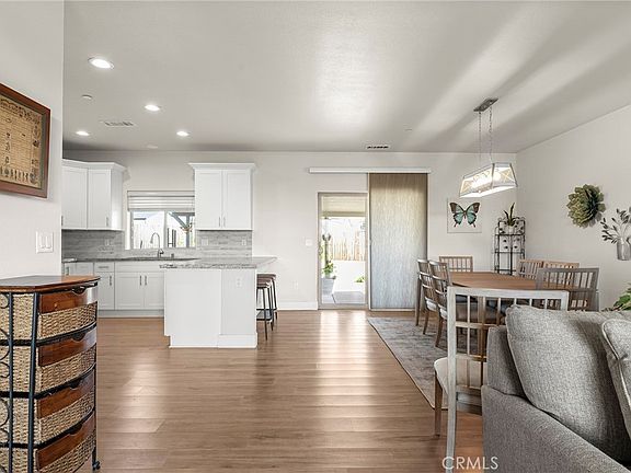 5th image of 638 Circlewood Dr