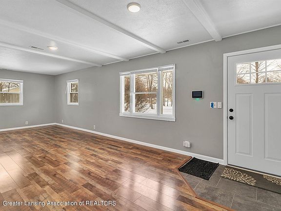 5th image of 1414 Bassett St