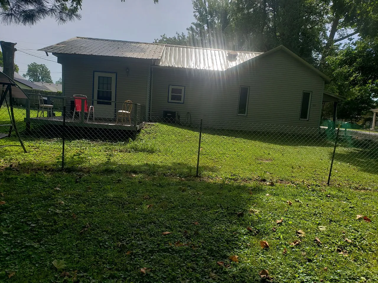 1 bed, 1200 sqft, $1,250 — Photo 3