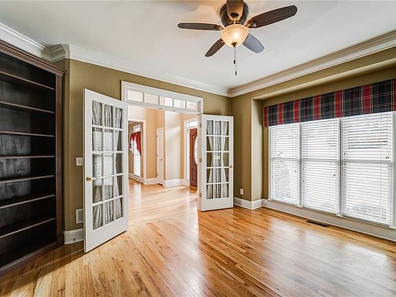 5th image of 732 Whisper Wind Ct