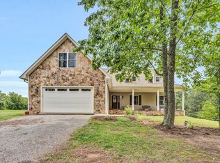 177 Three Oaks Rd, Wirtz, VA 24184