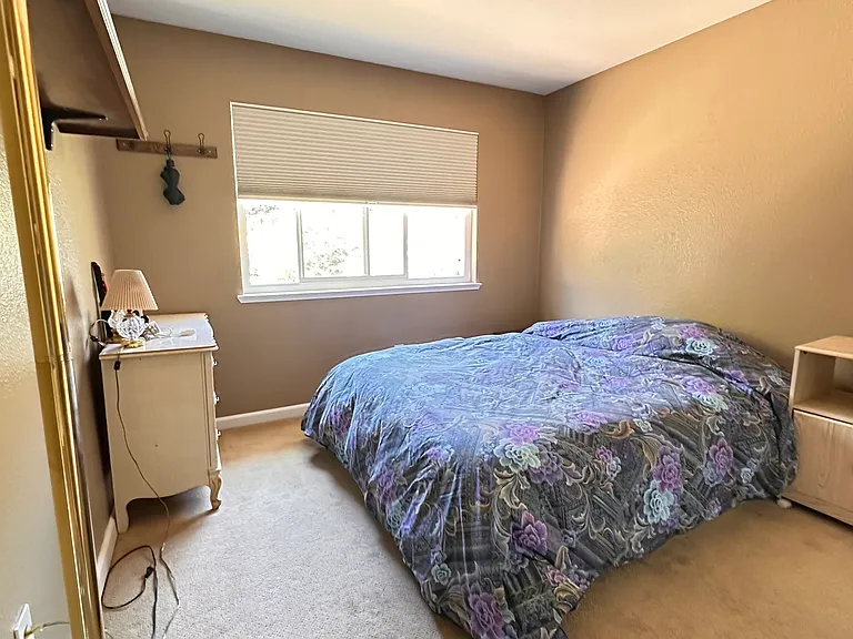 117 Drake Ct — Photo 12