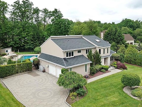 2nd image of 43 Lady Godiva Way