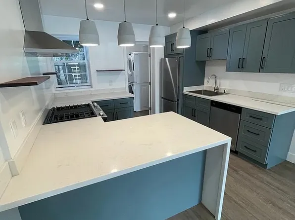 1874 Donner Ave #1874, San Francisco, CA 94124