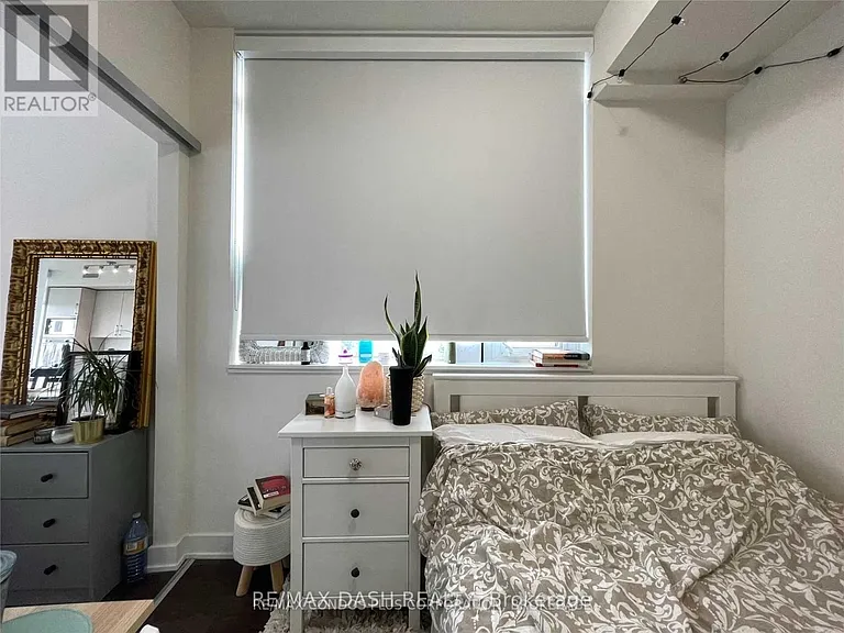 27 Bathurst St #902W — Photo 29