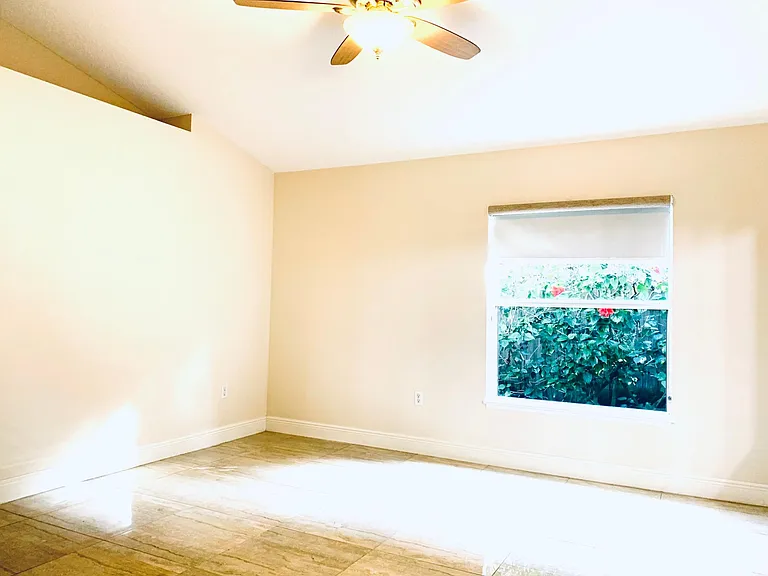 537 Mason Dr — Photo 25