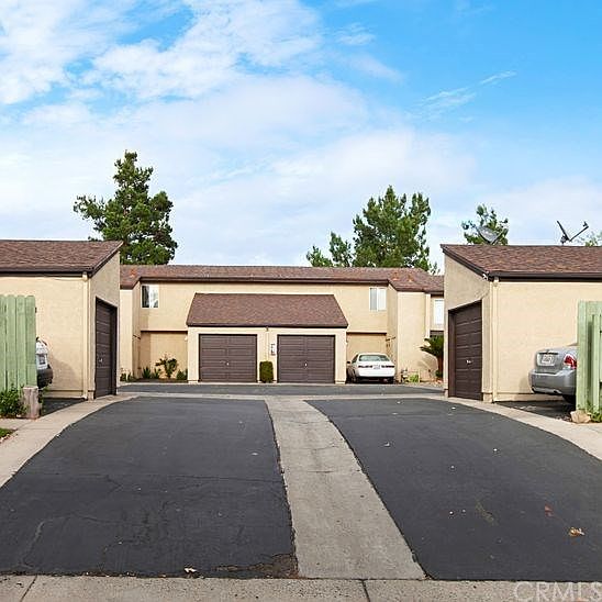 1st image of 611 Parkview Dr