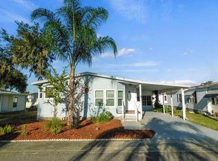 6310 Forest Lake Dr, Zephyrhills, FL 33540